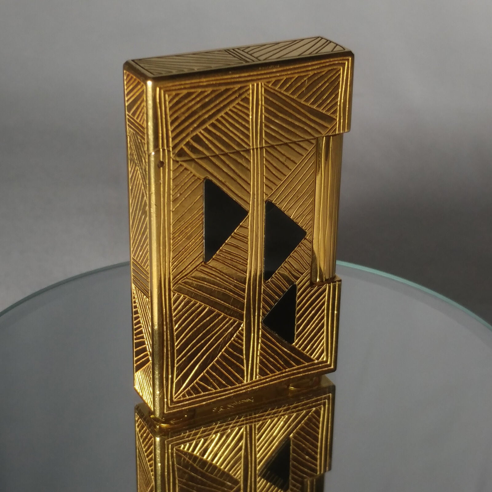 S.T.DUPONT AFRICA (AFRIKA) LIMITED EDITION LIGHTER