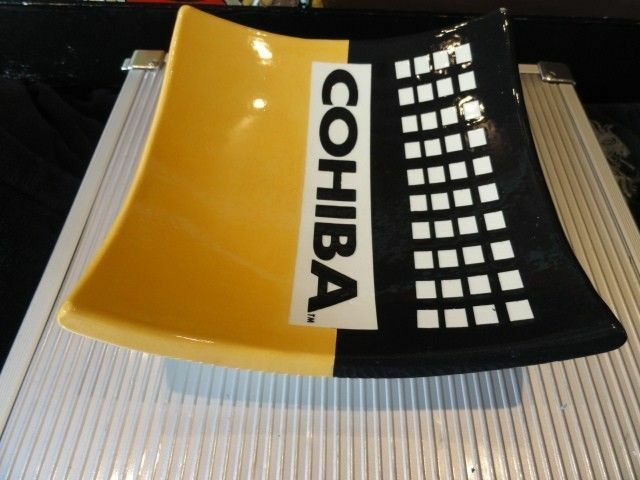 ceramic  ashtray