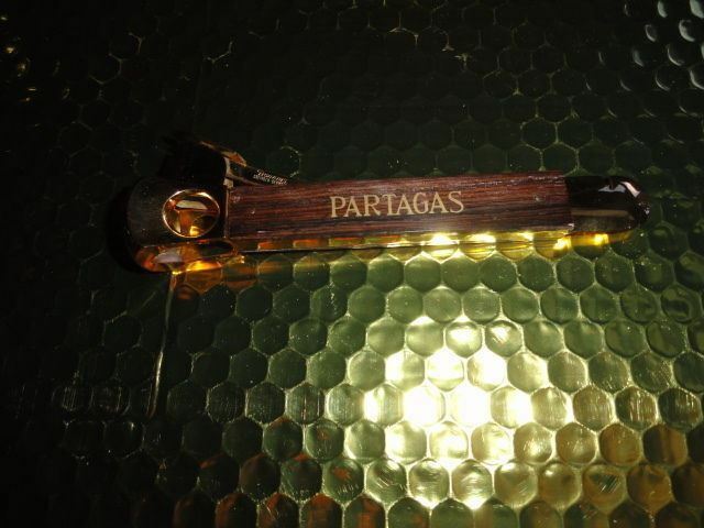 Zigarrenabscheider  Logo cigar cutter