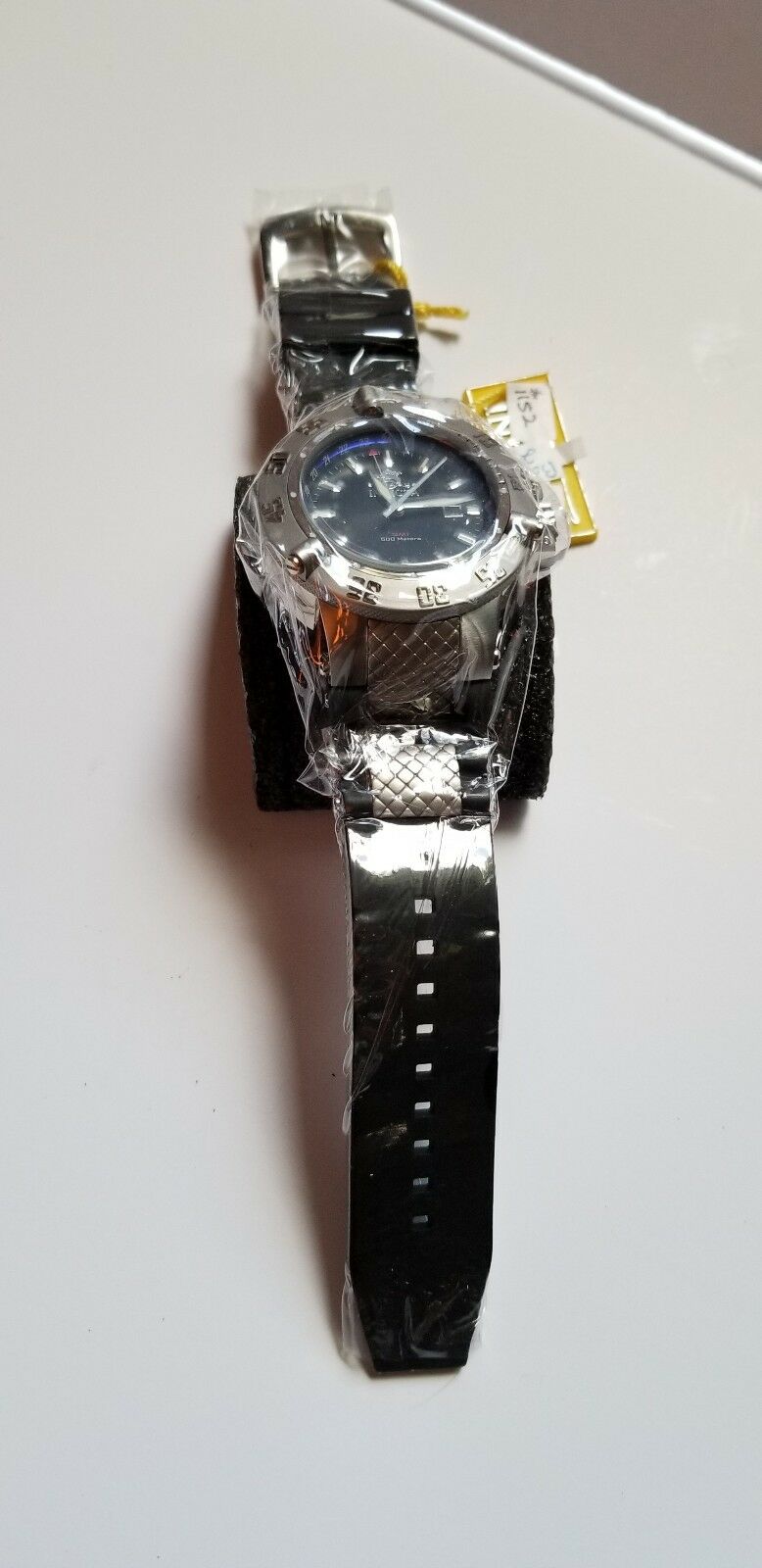 Invicta 1152 Subaqua Noma III GMT Black Sunray Dial Black Polyurethane Band