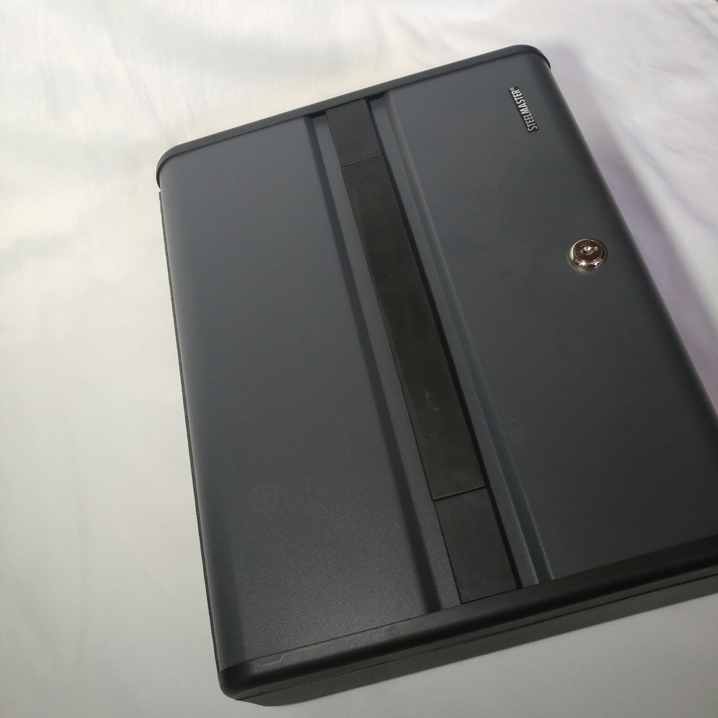 Steelmaster | Large Money Box Safe with Key