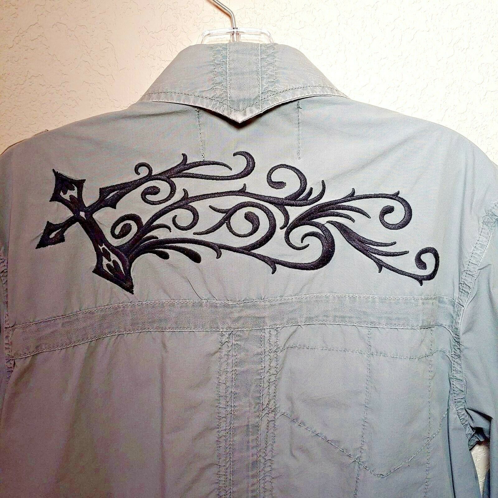 Rebel Spirit Gray Brigade Men's Medium Button-Down Long sleeve Shirt