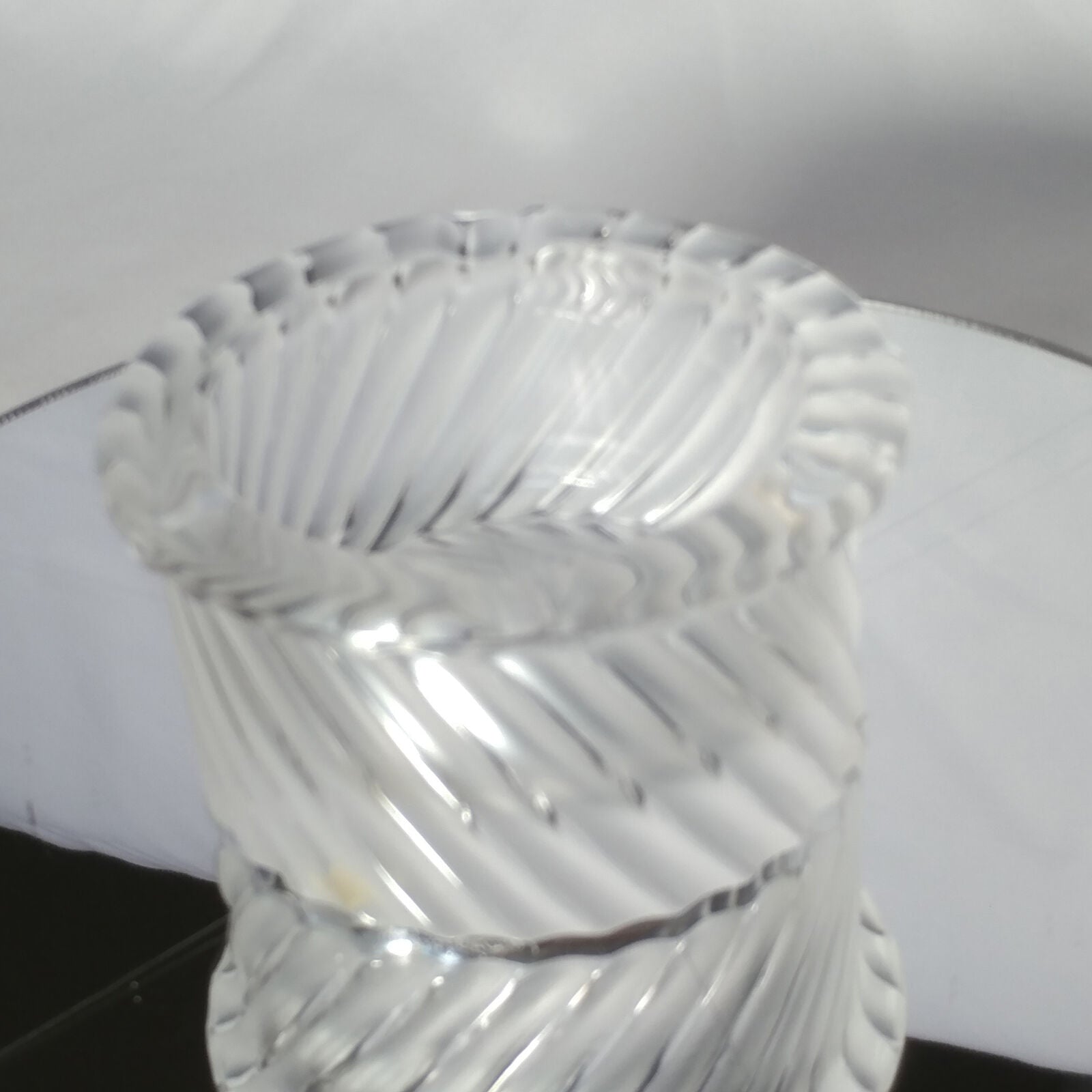 LALIQUE | Smyrne Crystal Ashtray