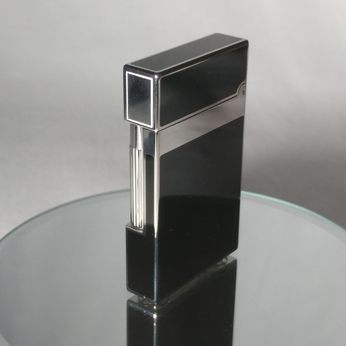 S.T. Dupont Black Chinese Lacquered Palladium Plated Ligne 2 Lighter