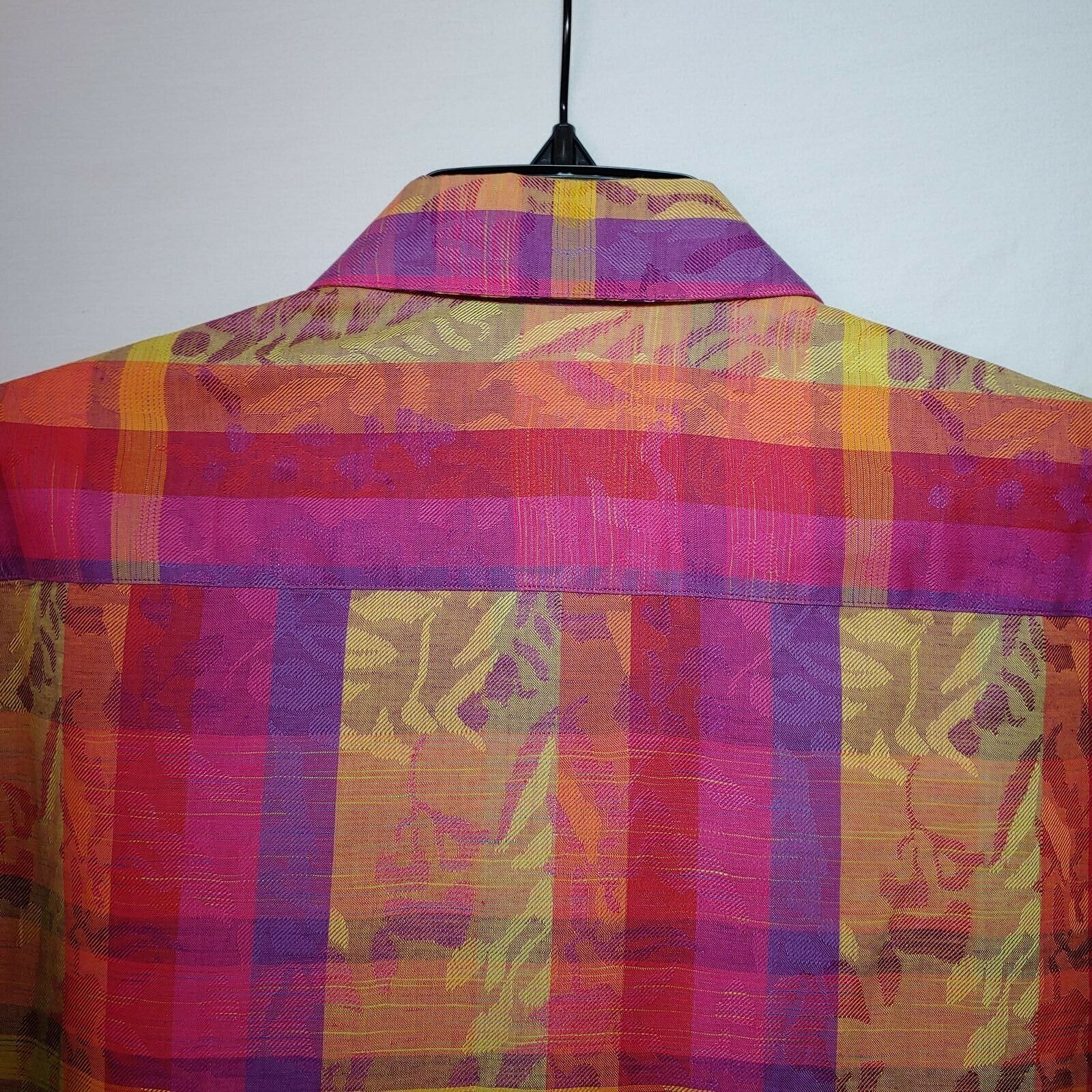 Robert Graham - Colorful Long Sleeve - Men's Medium Button Down Classic Fit