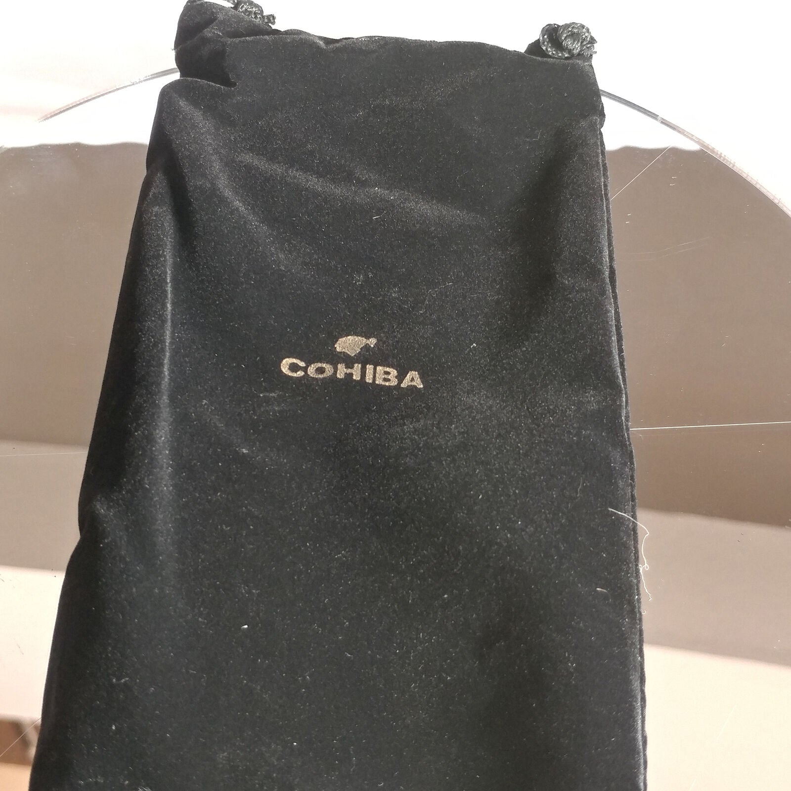 YELLOW LEATHER CIGAR CASE w/BLACK BAG | 2 CIGAR HOLDER