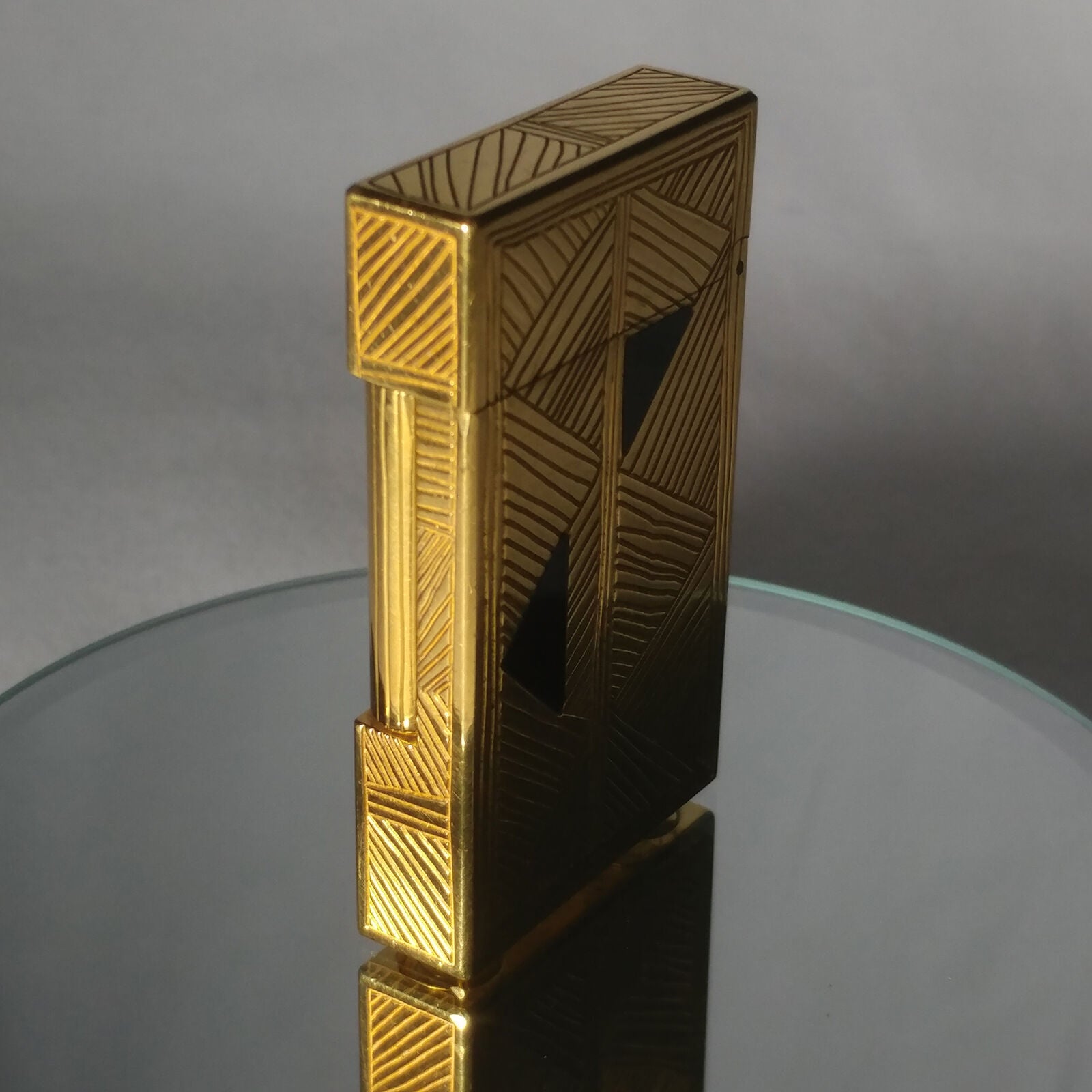 S.T.DUPONT AFRICA (AFRIKA) LIMITED EDITION LIGHTER