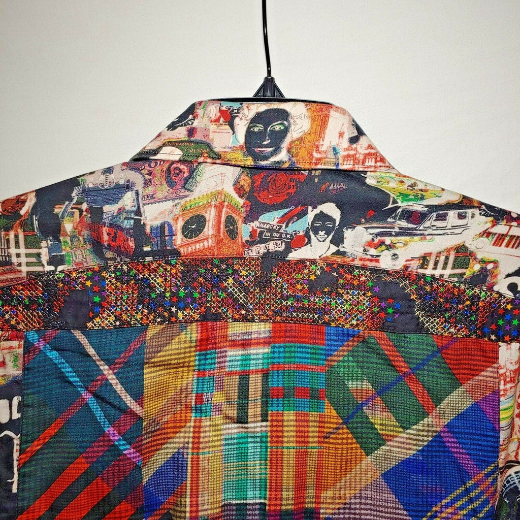 Robert Graham - Limited Edition - Men's Medium Button Down Classic Fit