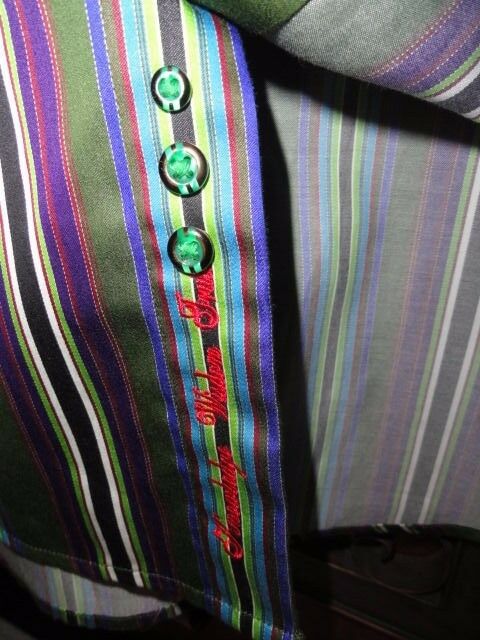 Robert Graham Bold Multi-Stripe Long Sleeve Shirt Size Medium