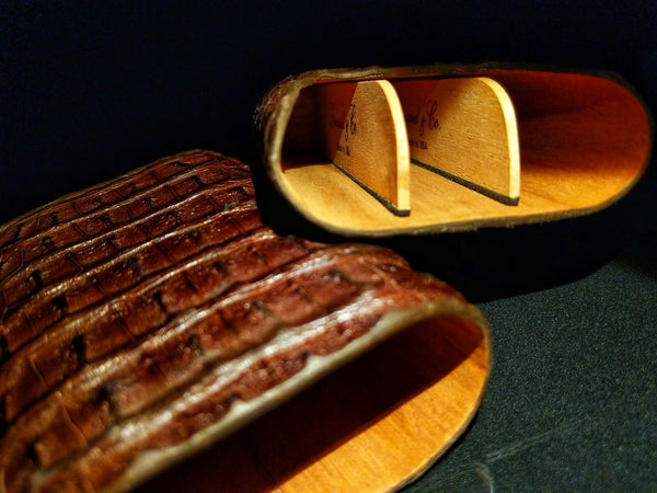 Brizard and Co Brown Caiman Alligator Case , Cutter & Lighter.  NIB Made in USA