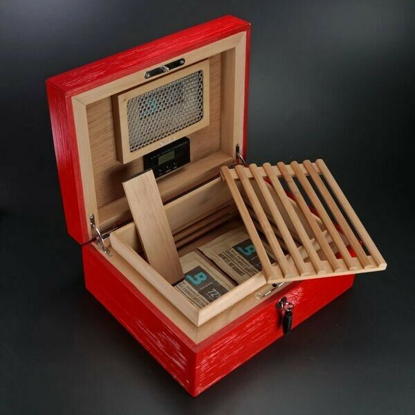 Brizard and Co Red Royal Oak Humidor 30 / 40 count