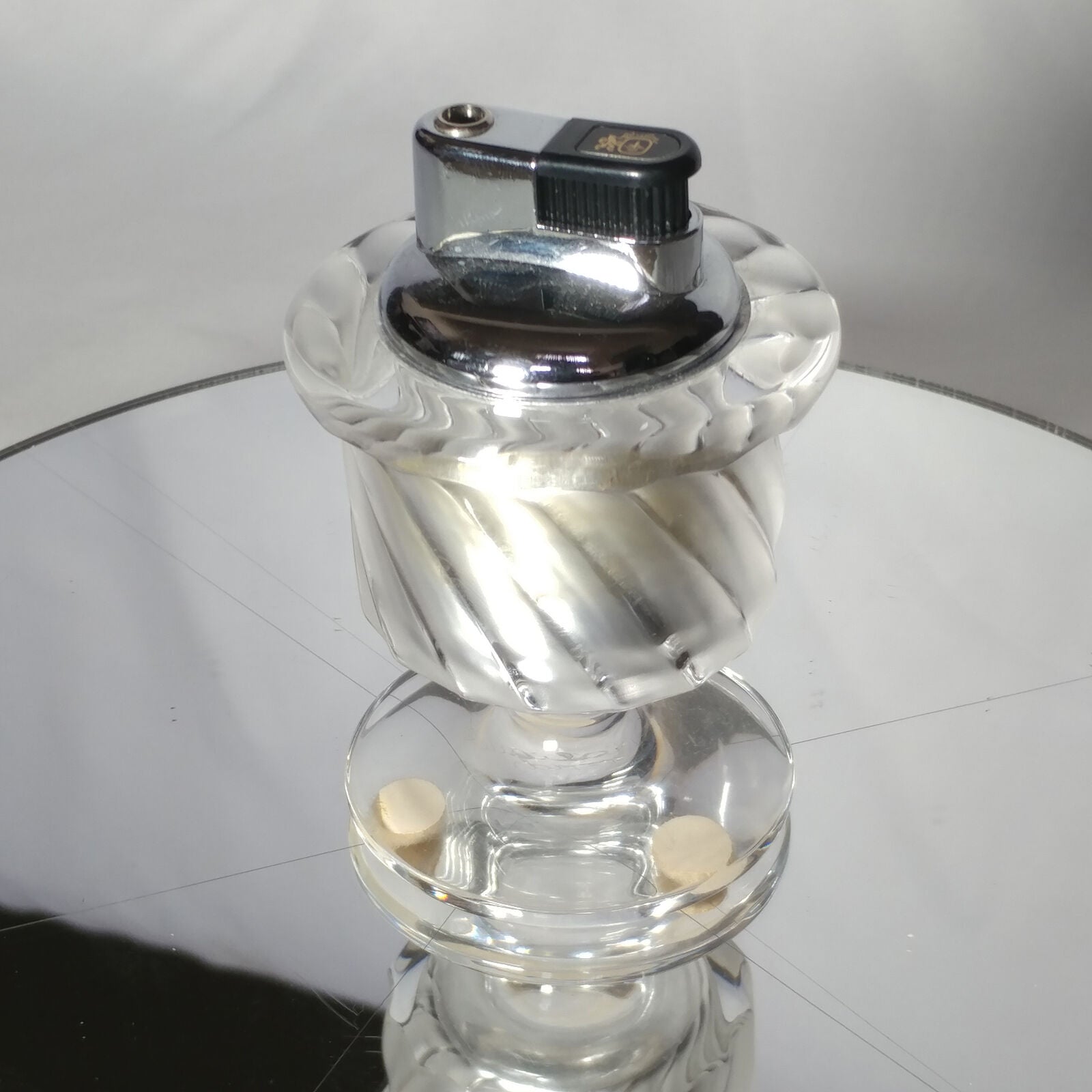 Lalique Smyrne Crystal Table Lighter