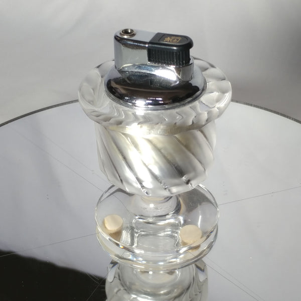 LALIQUE | Smyrne Table Lighter