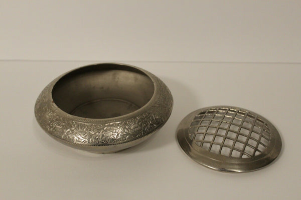 Circular Metal Ashtray