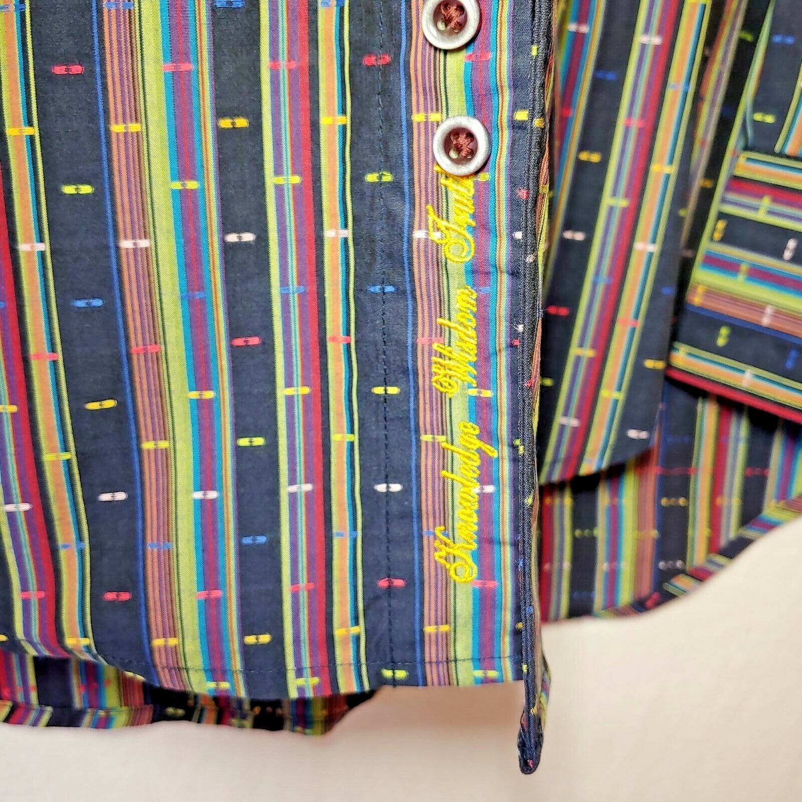Robert Graham - Colorful Long Sleeve - Men's Medium Button Down Classic Fit