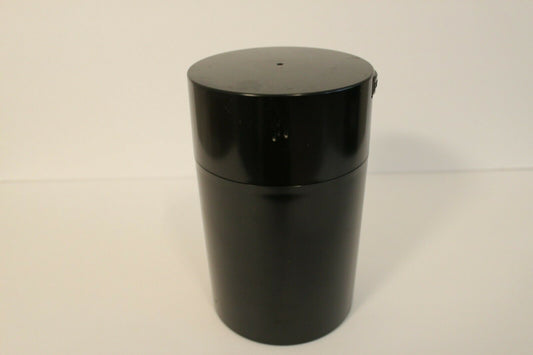 Black Vacuum-Sealed Humidor