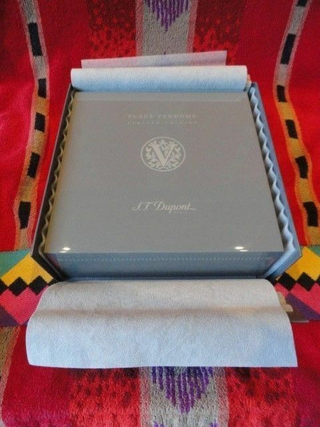 ST Dupont Place Vendôme LE Fountain Pen with Medium Nib