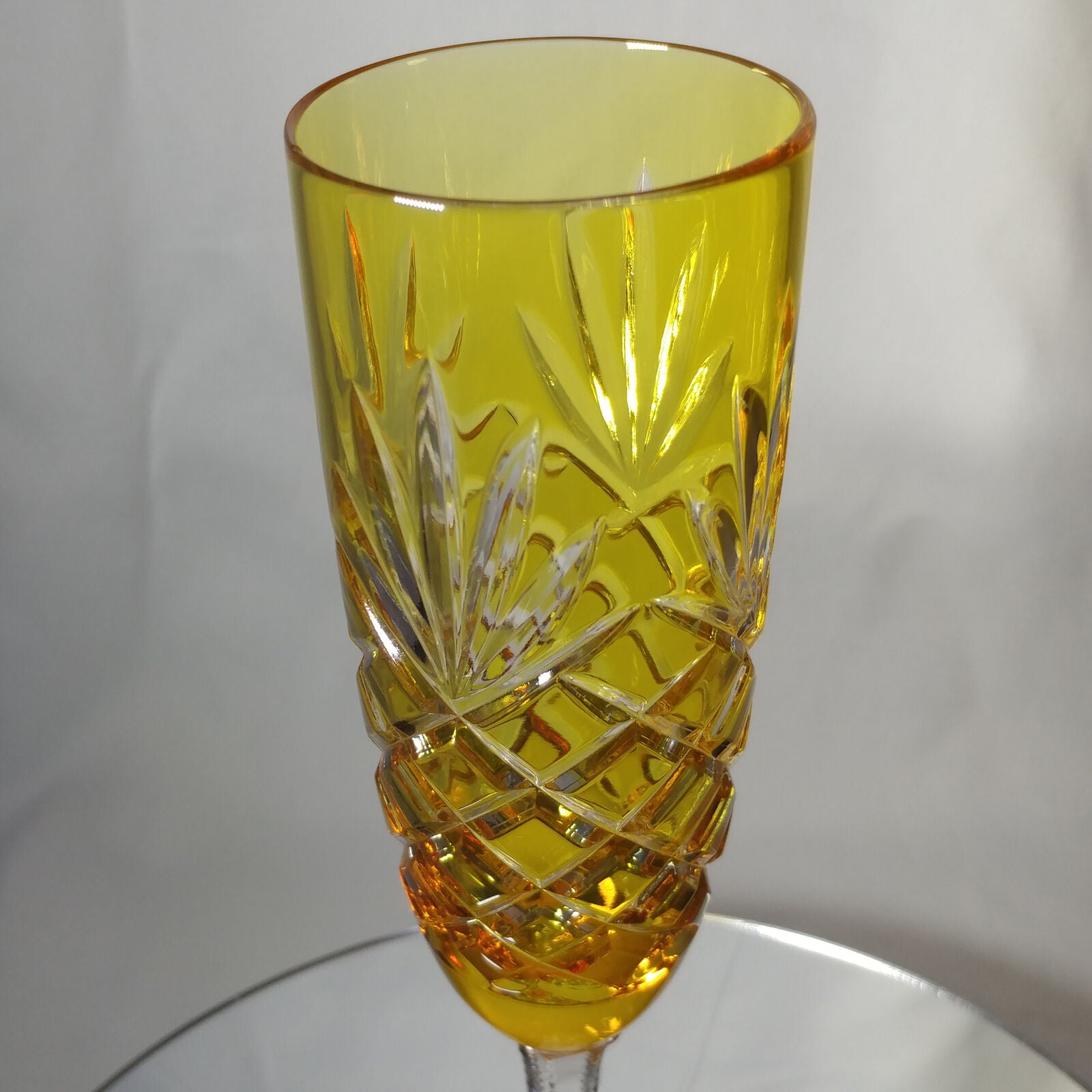 FABERGÉ ODESSA YELLOW GOLD CRYSTAL FLUTE | SINGLE