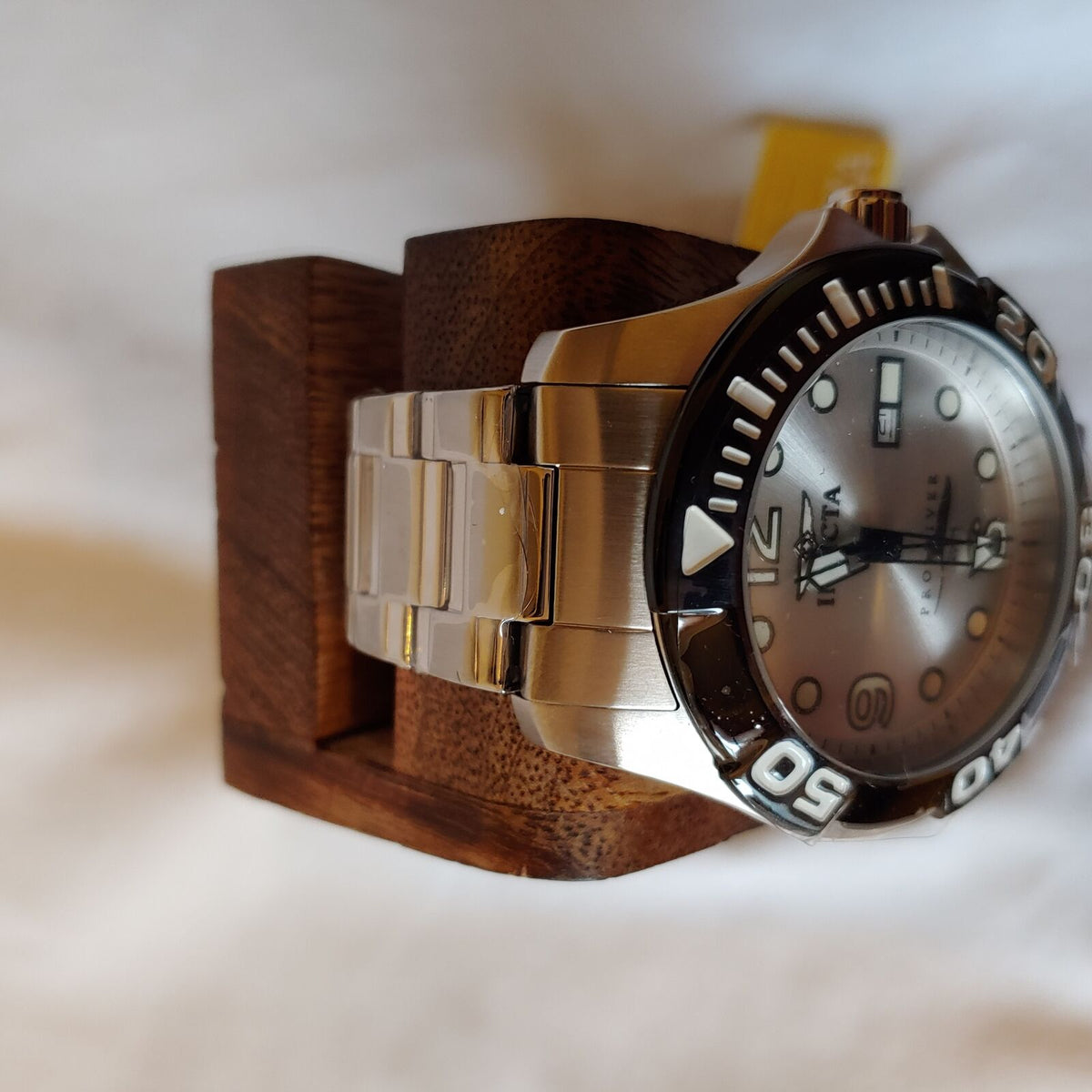 INVICTA PRO DIVER SWISS MOVEMENT QUARTZ WATCH - BLACK, STAINLESS STEEL CASE BAND
