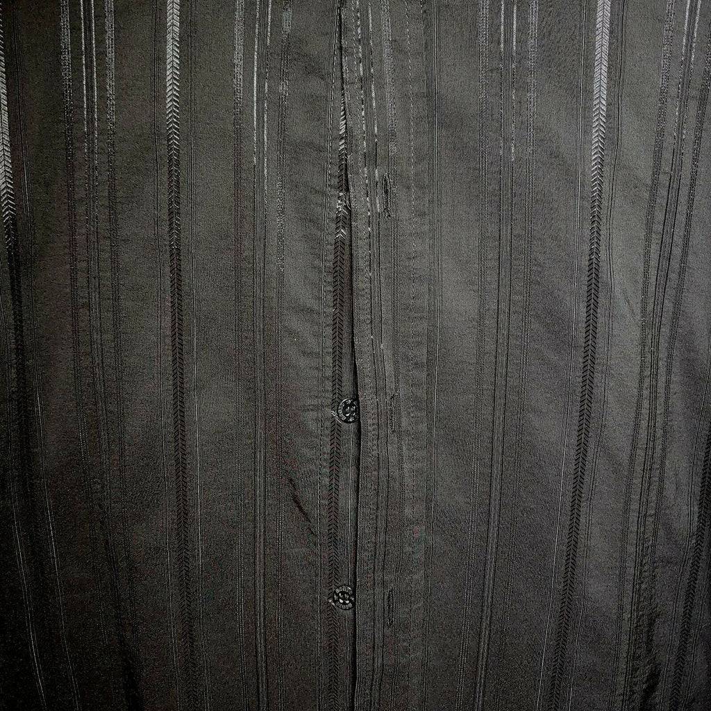 Mondo Black & Red  Men's X-Large Button-Down Long sleeve Shirt
