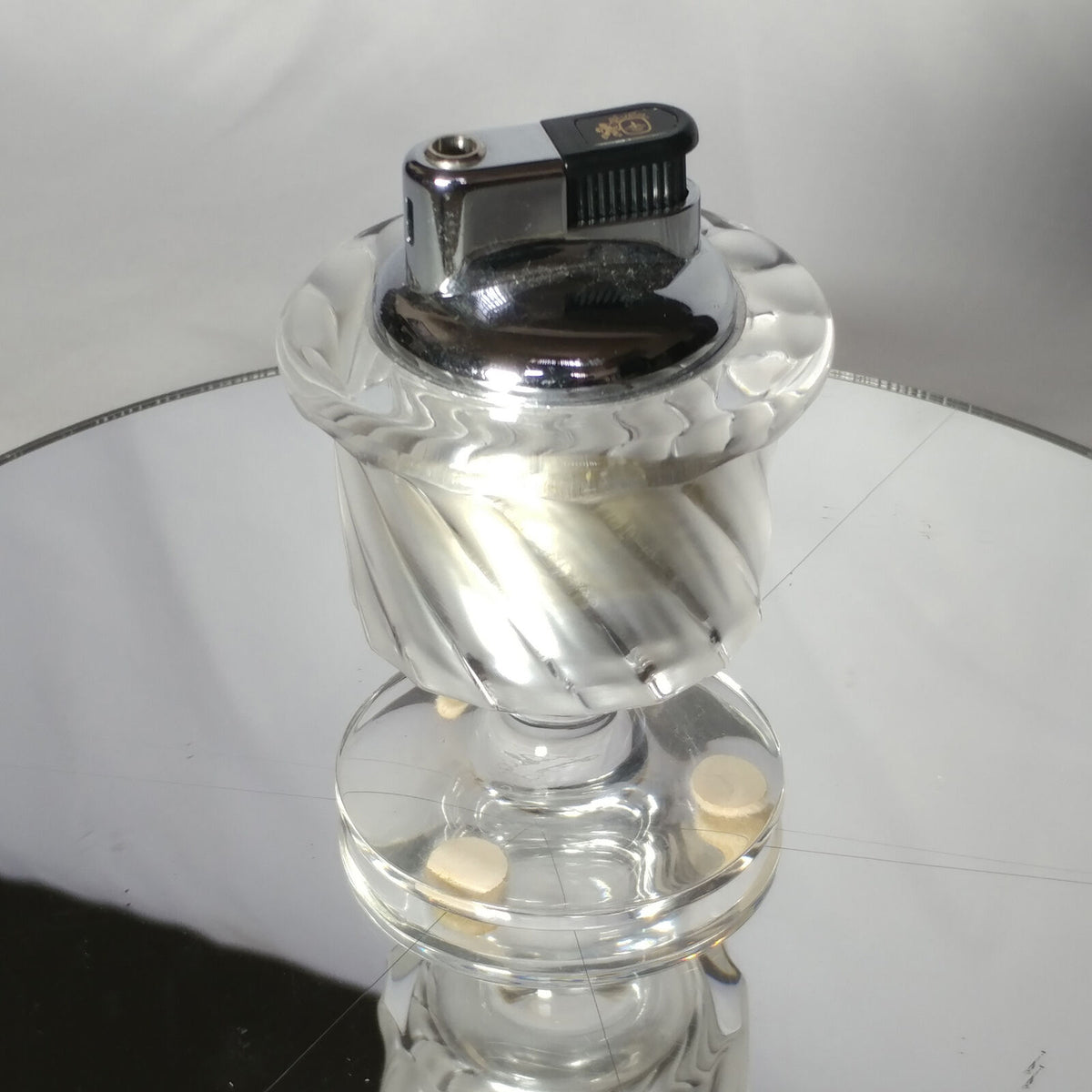Lalique Smyrne Crystal Table Lighter
