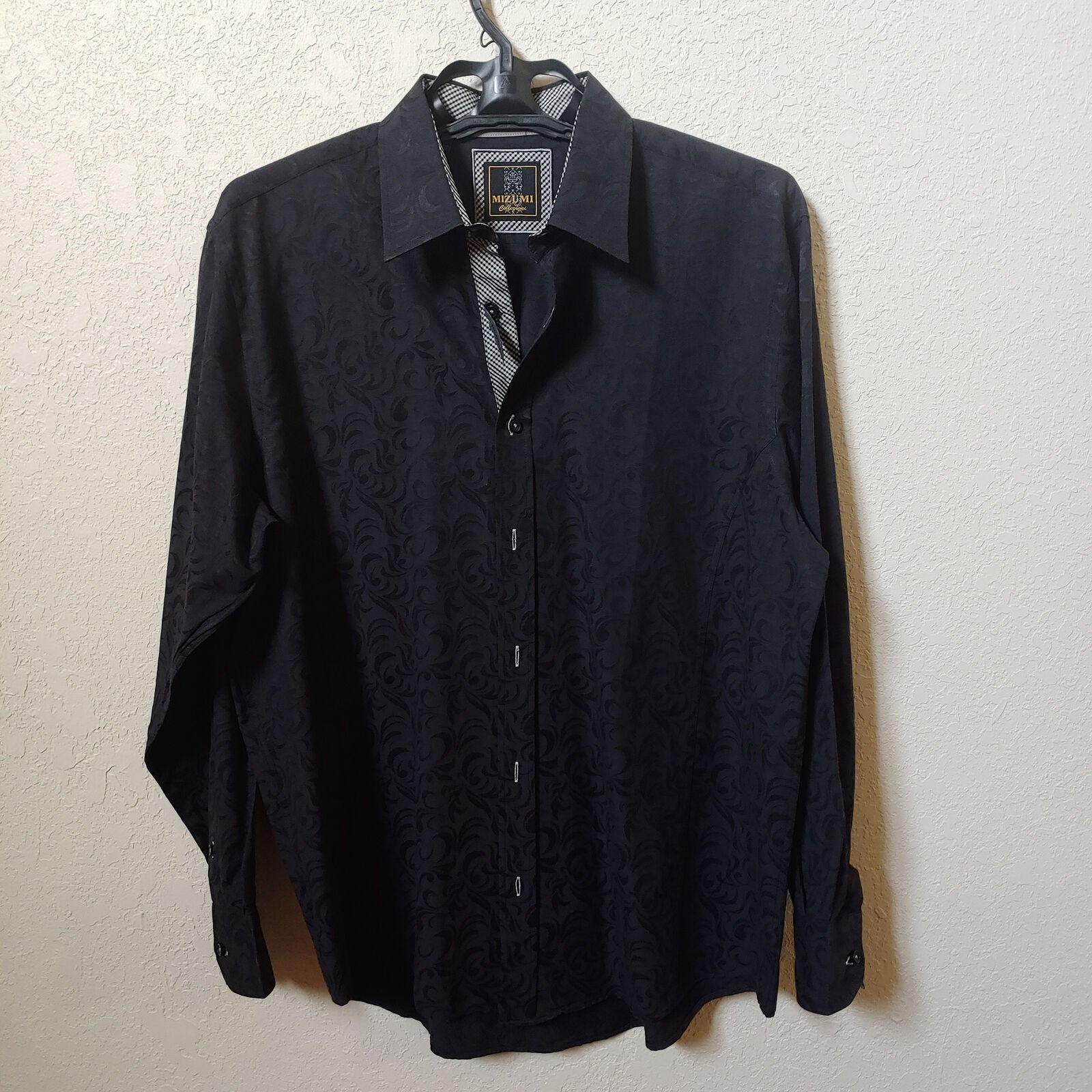 Mizumi Collegioni | Men's Black Longsleeve Casual Buttondown Shirt