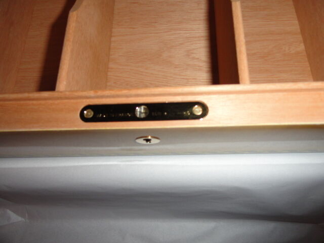 Elie Bleu Medals Yellow Sycamore Humidor 75 Count