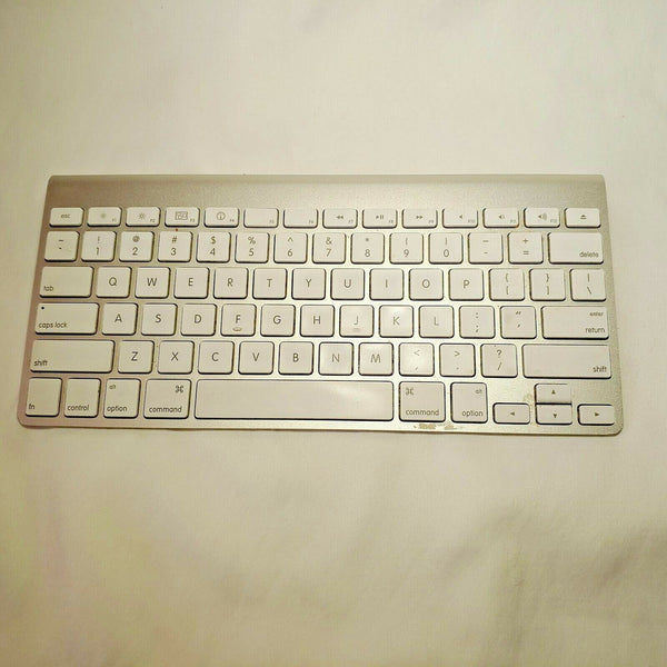 Apple - Magic Keyboard - Silver