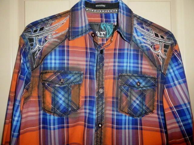 Roar Signature Long  Sleeve Button Up Shirt Size Medium
