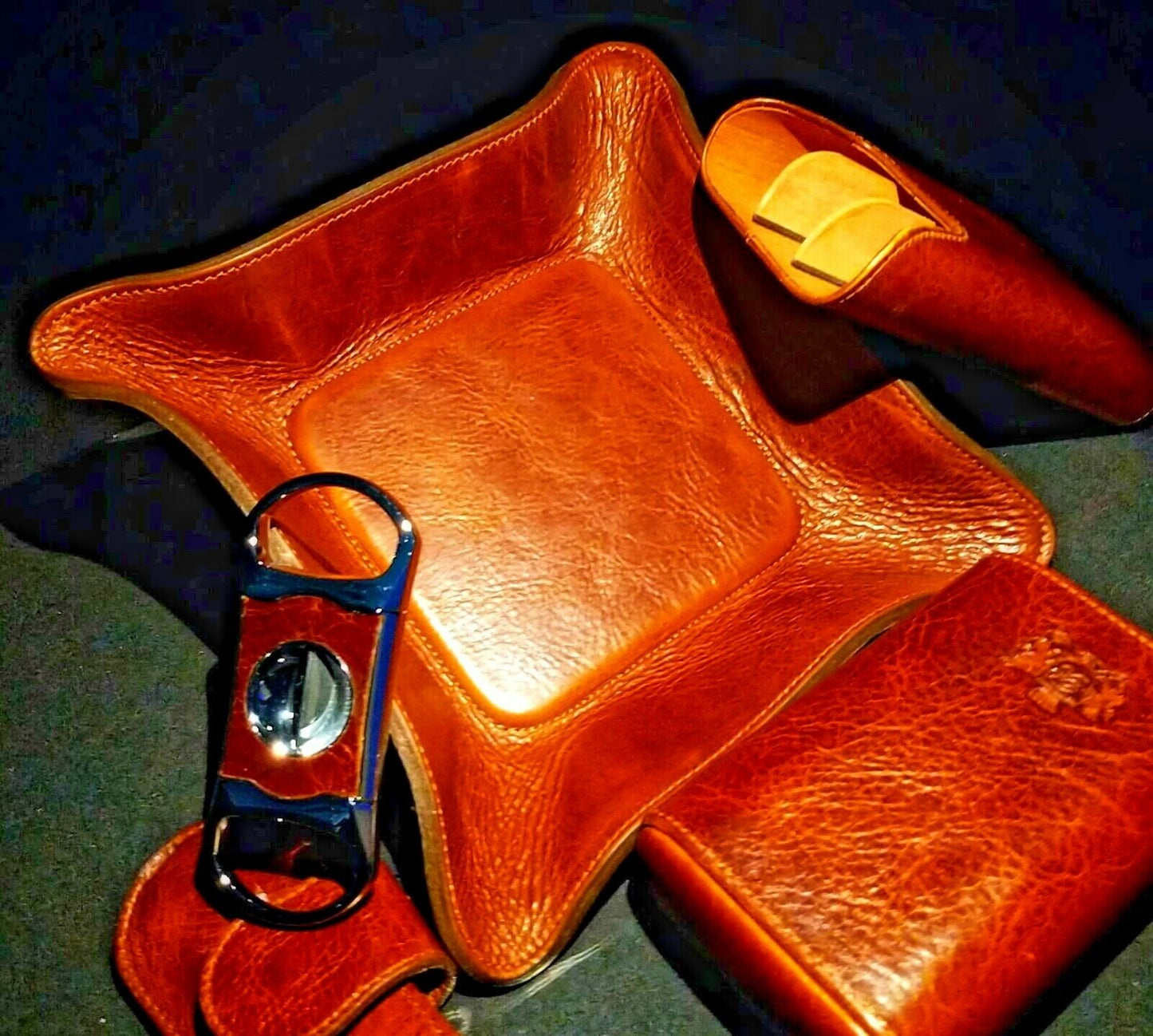 Brizard and Co Brown Antique Saddle Leather Valet Tray , cigar case and cutter