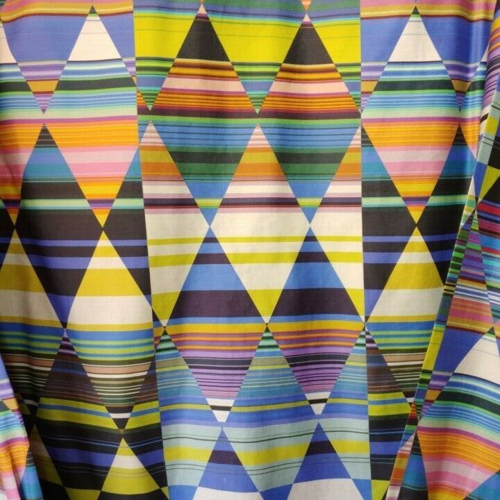 Robert Graham - Colorful Long Sleeve - Men's Medium Button Down Classic Fit