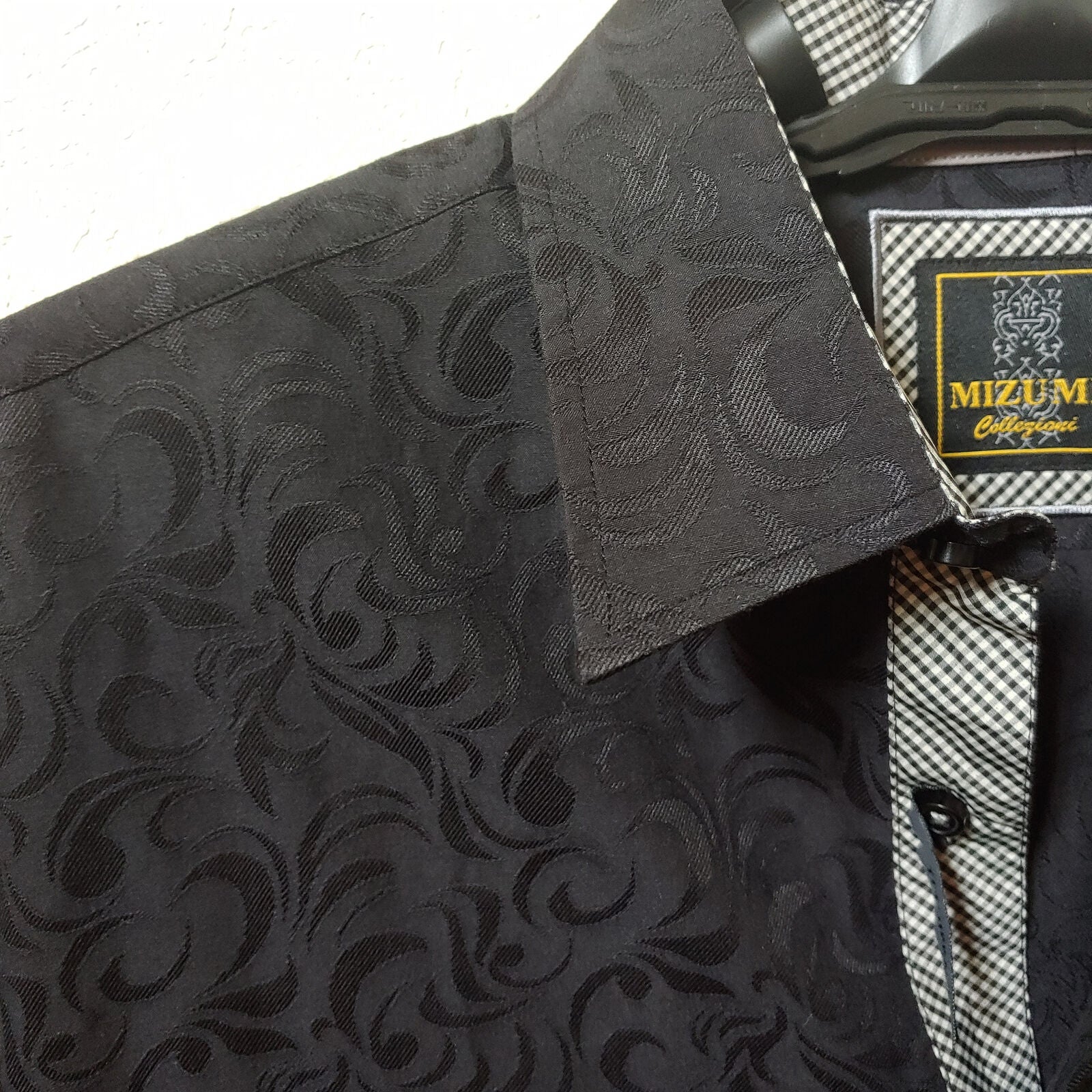 Mizumi Collegioni | Men's Black Longsleeve Casual Buttondown Shirt