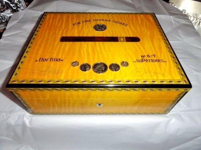 Elie Bleu Medals Yellow Sycamore Humidor 75 Count