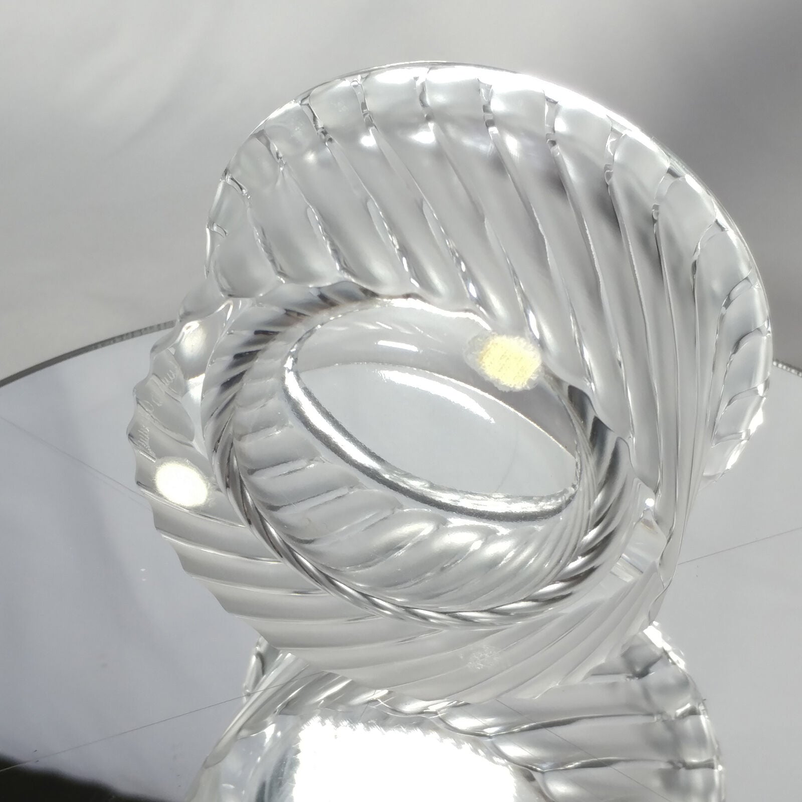 LALIQUE | Smyrne Crystal Ashtray