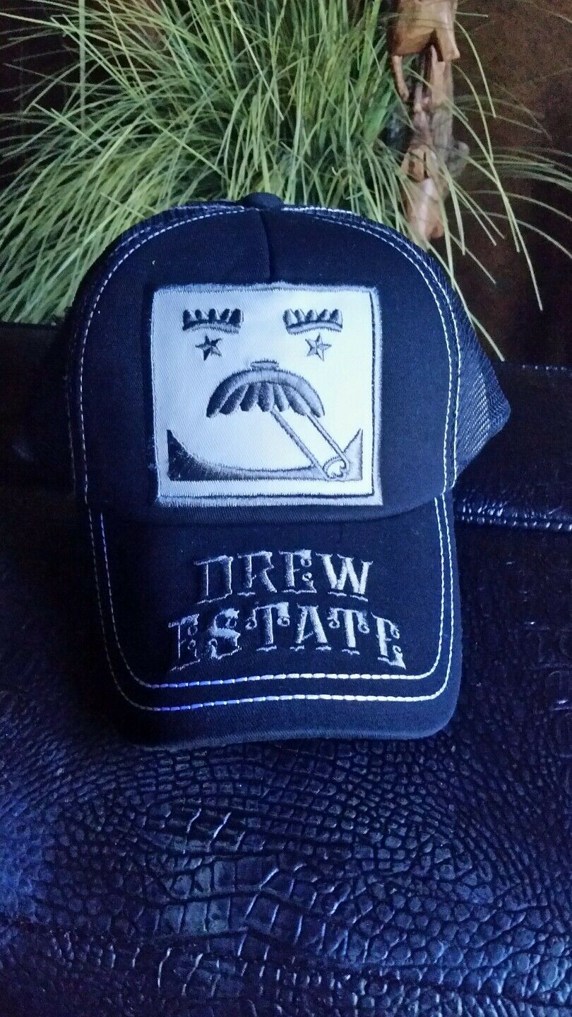 DREW ESTATE  Mr. Drew Face Trucker Mesh Snapback OSFM Cap Hat