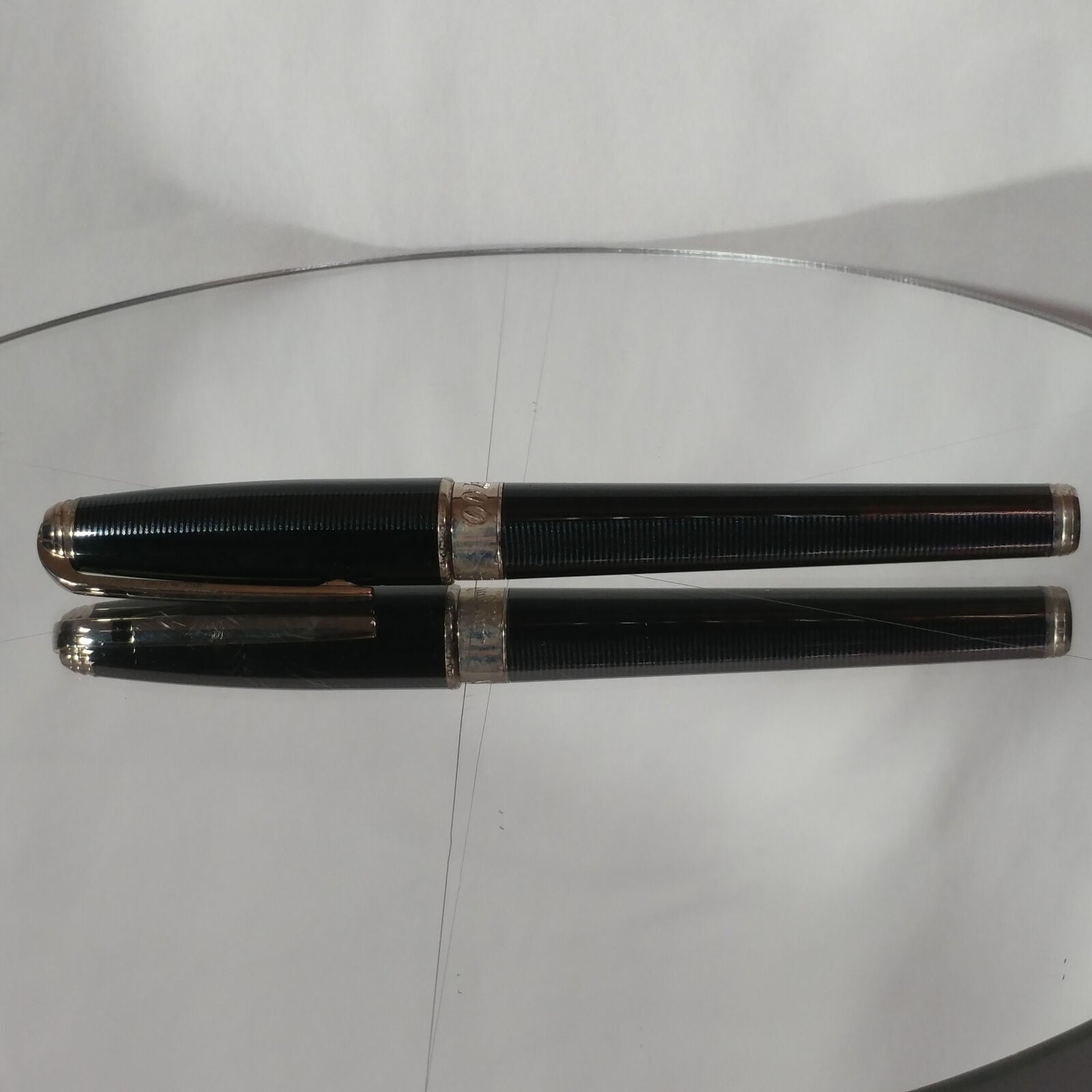 ST Dupont Casino Royale James Bond  007 Fountain Pen