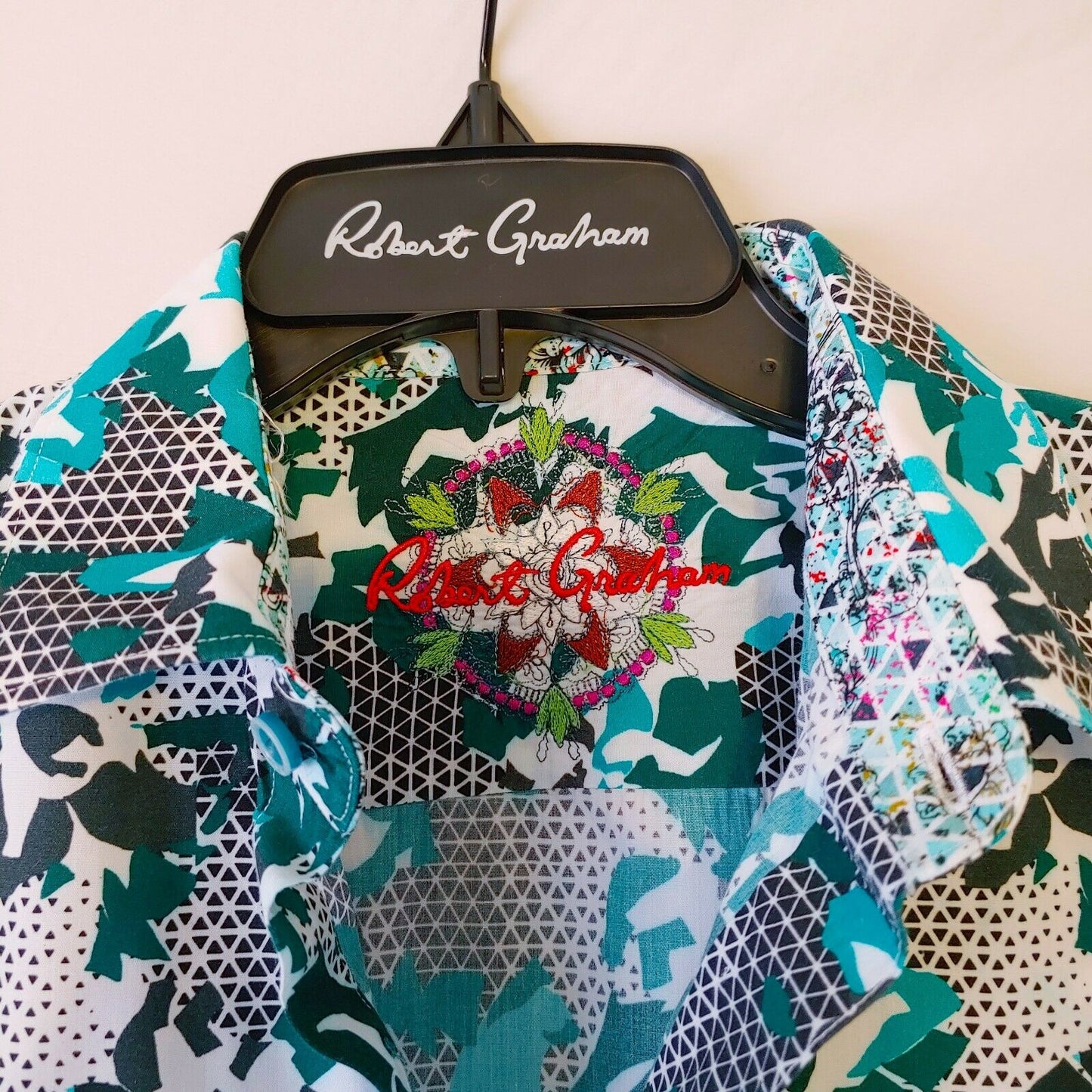 Robert Graham - Floral Short Sleeve Printed Sport Shirt Classic Fit - Medium