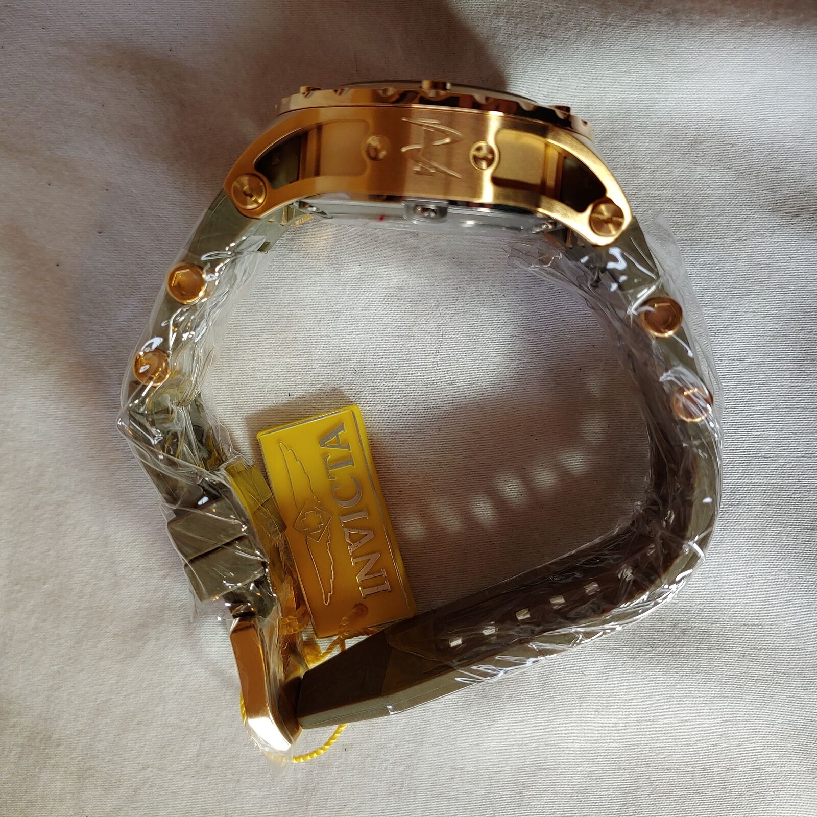 INVICTA SUBAQUA QUARTZ - GOLD CASE W/GOLD OLIVE GREEN TONE STAINLESS STEEL BAND
