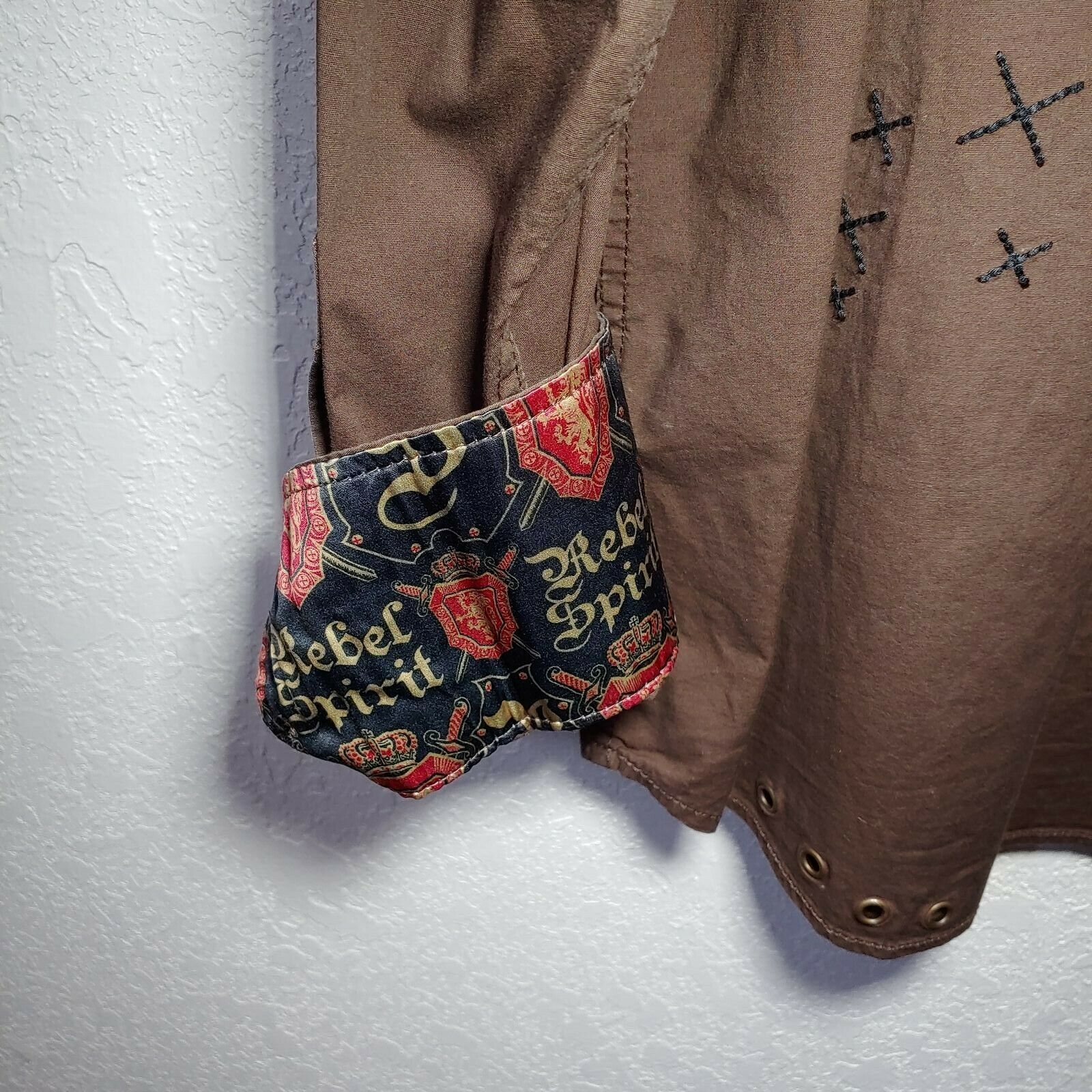 Rebel Spirit | Brown | King of Kings Shirt | Men's Medium