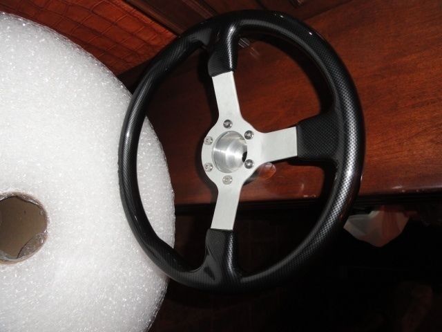 Gussi Boat Steering Wheel – Black Carbon Look with Brushed Spoke & Polished Hub Adapter