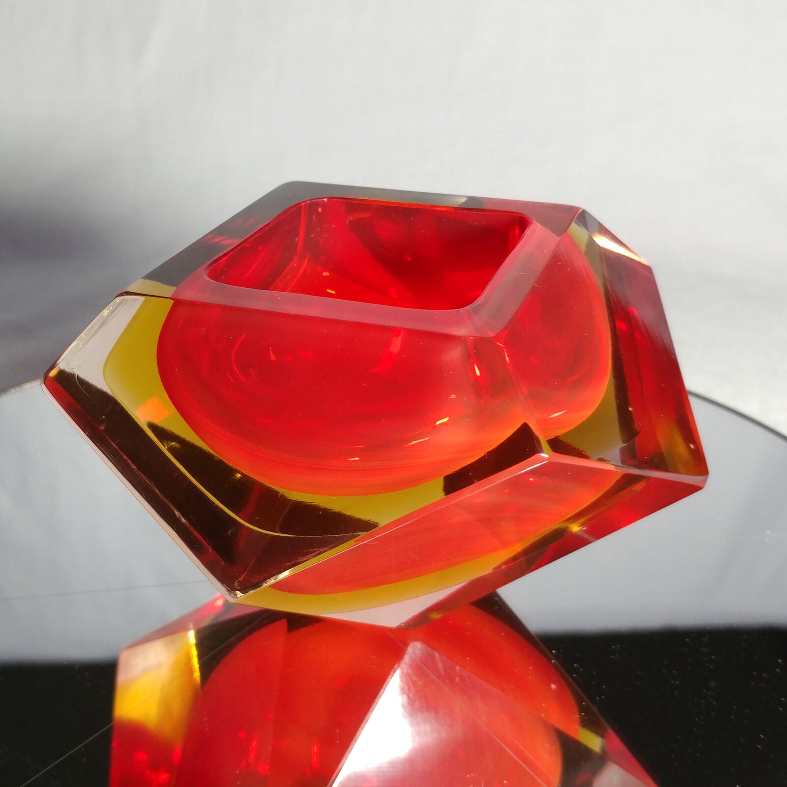 Sommerso Murano | Flavio Poli Yellow & Red Faceted Glass Ashtray | Italy 1950s