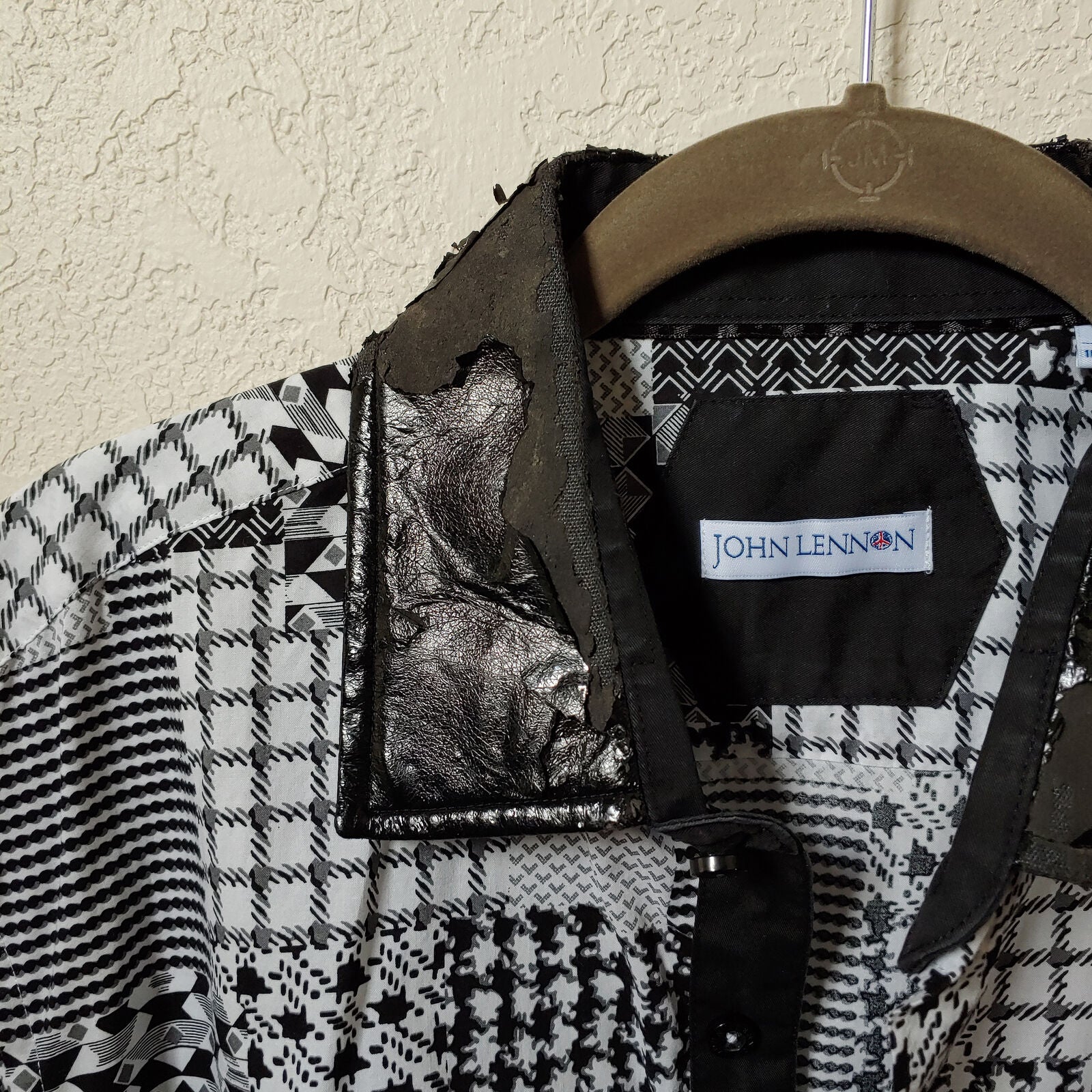 John Lennon | Men's Black and White Patterned Long sleeve Button down  Shirt