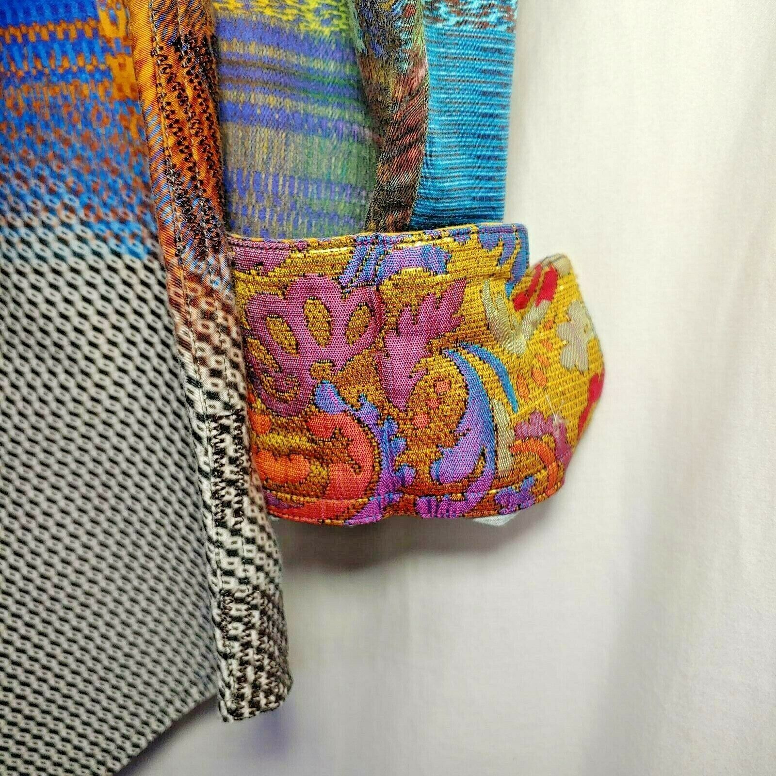 Robert Graham - Colorful Long Sleeve - Men's Medium Button Down Classic Fit