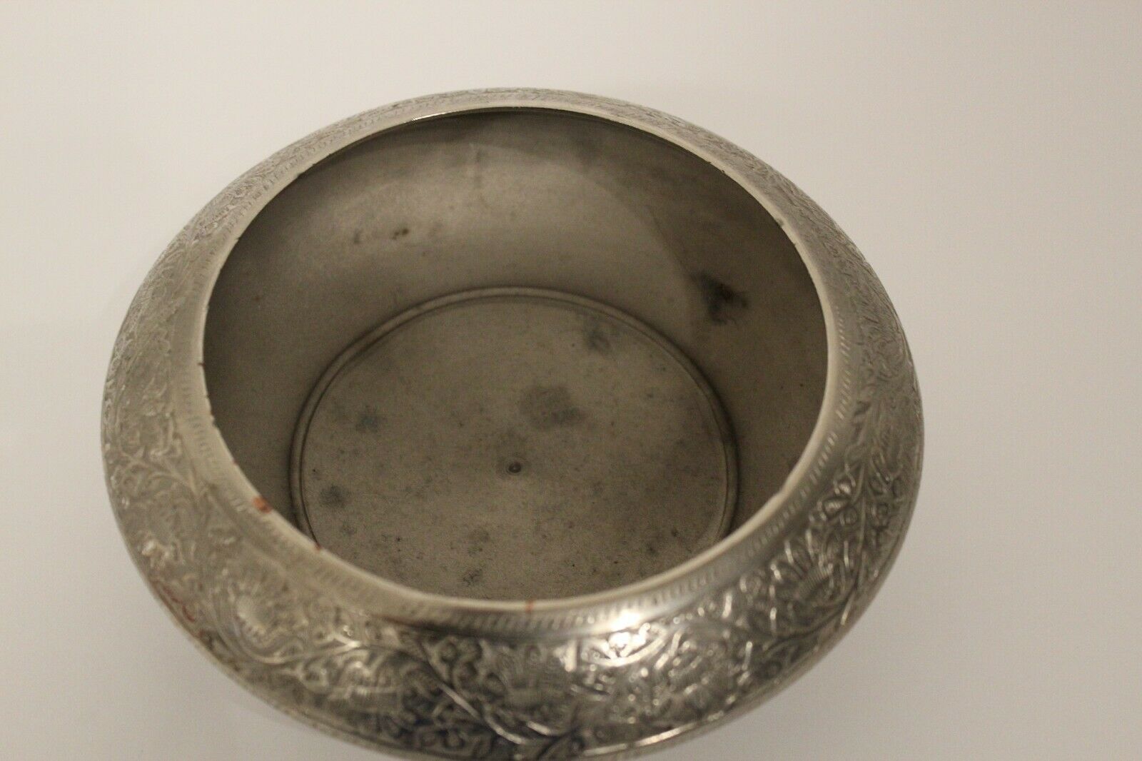 Circular Metal Ashtray