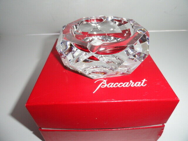 Baccarat Camel crystal ashtray 4" diameter no box