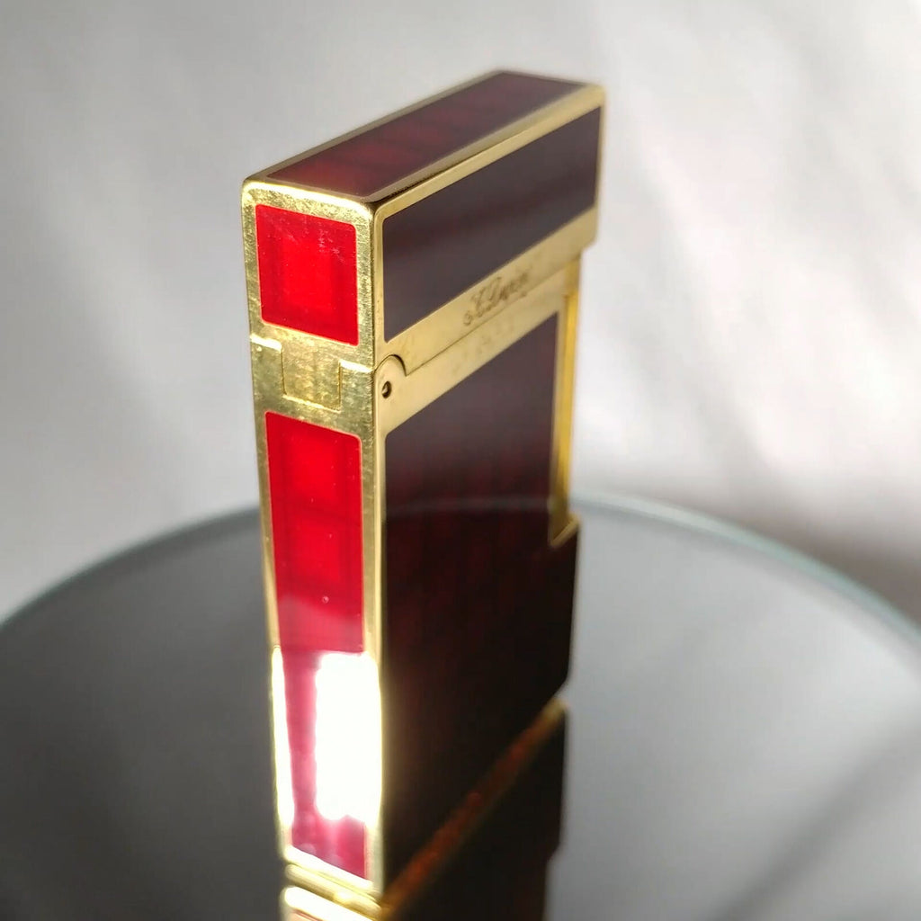 S.T. Dupont Gatsby Vertigo Laque de Chine Gold Plated Lighter