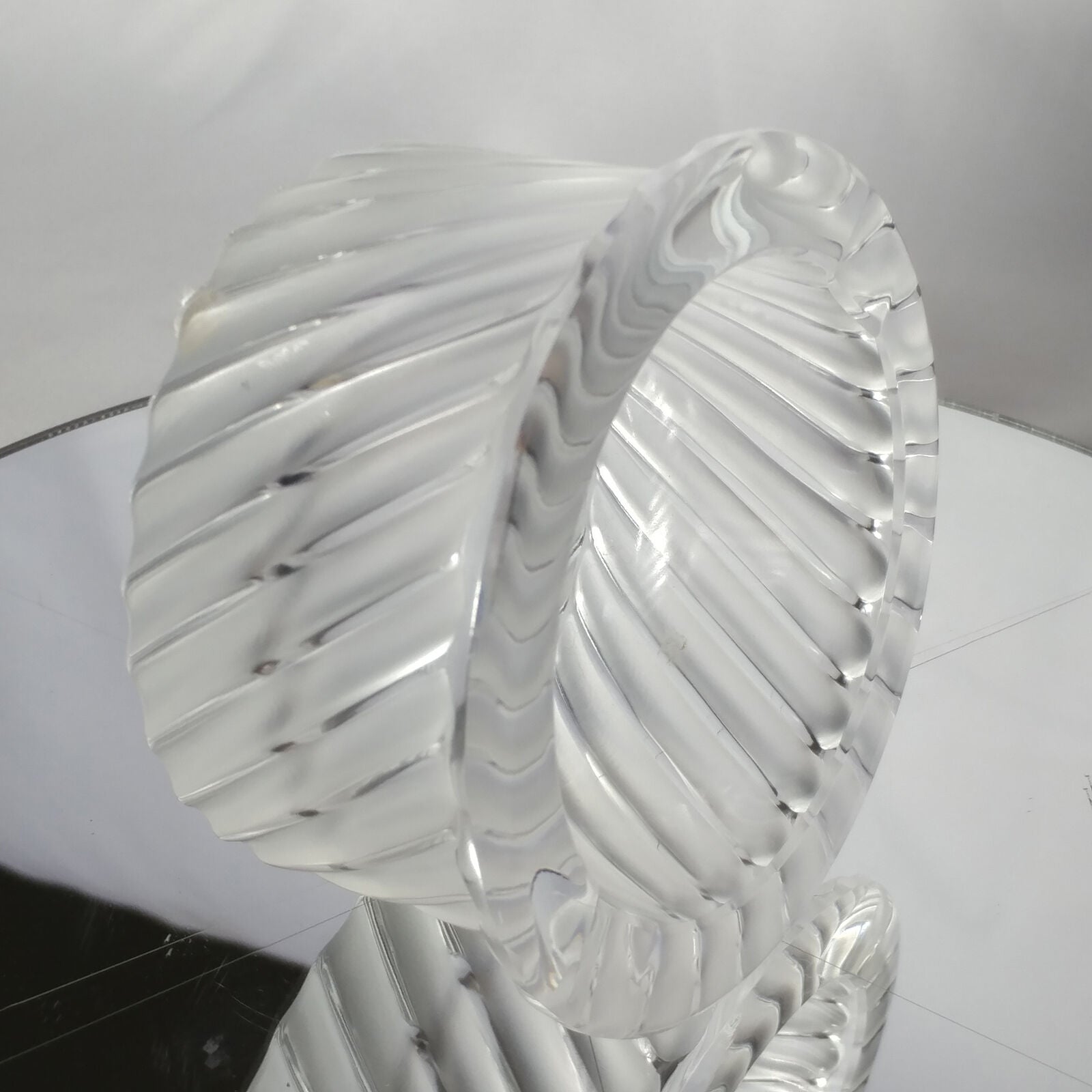 LALIQUE | Smyrne Crystal Ashtray