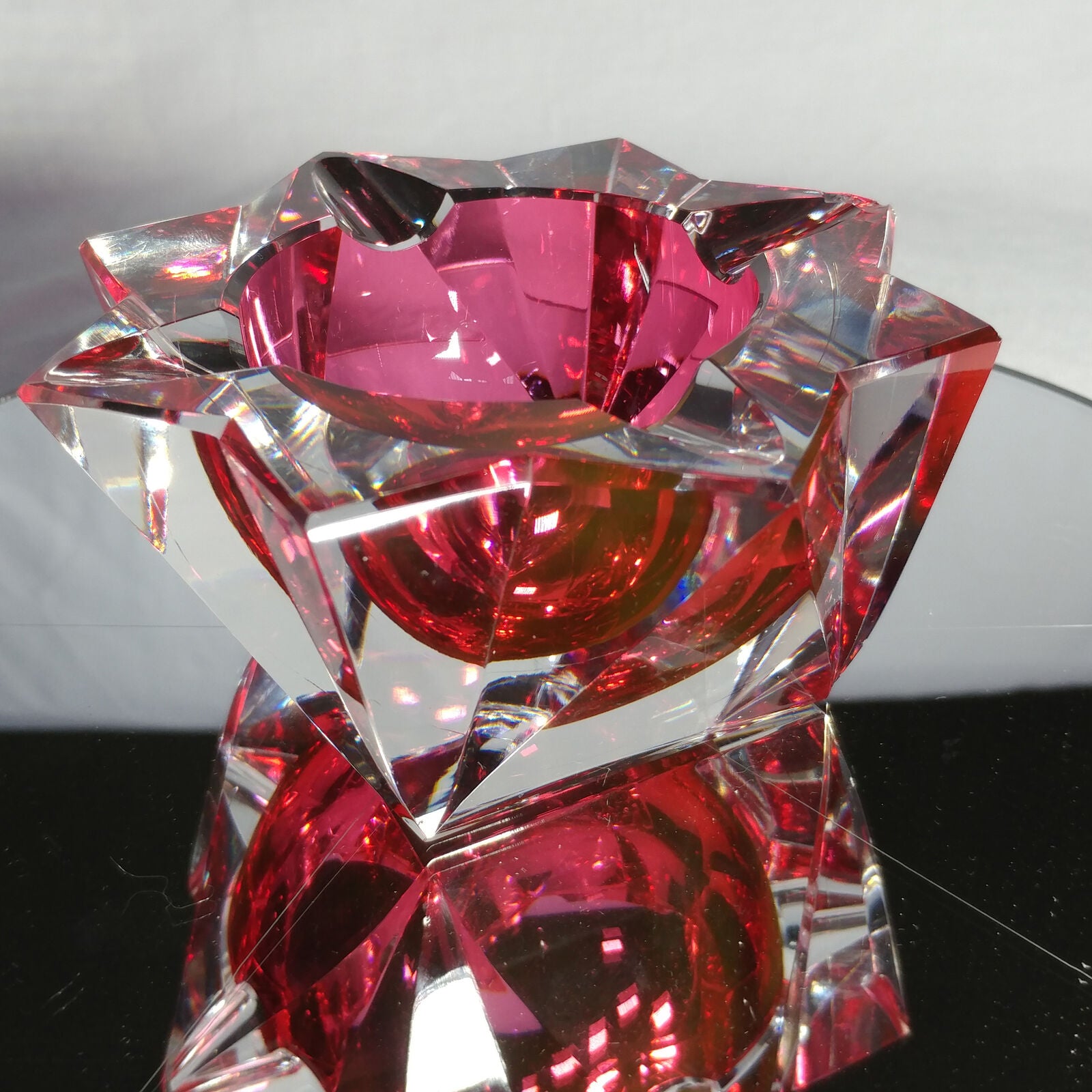 Sommerso Murano | Pink & Clear Star Faceted Glass Ashtray | Italy 1950s