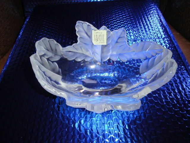 Lalique Crystal "Compiegne" Frosted Bowl