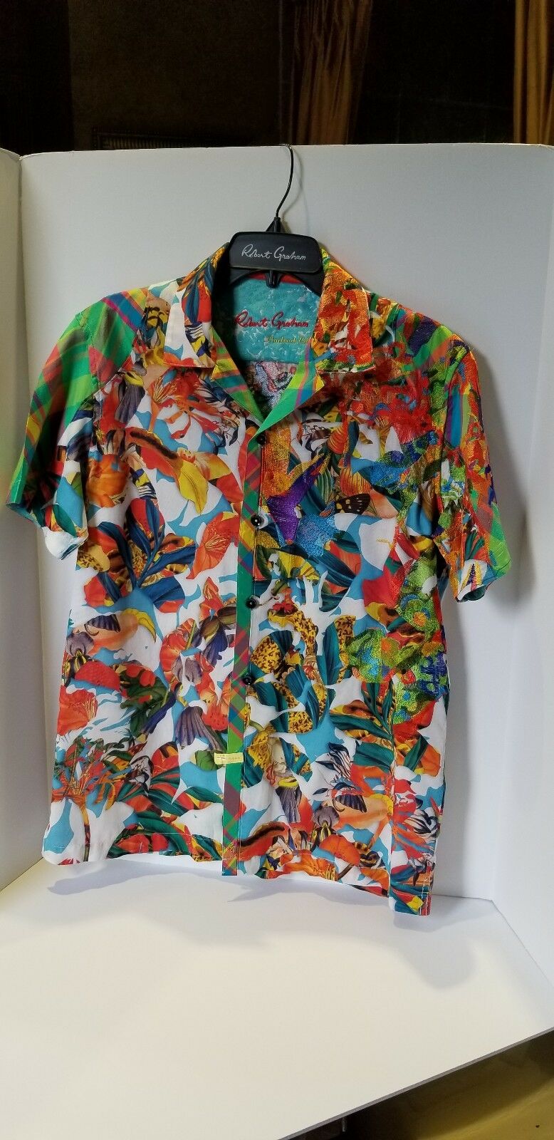 Robert Graham Men's Think Vivid Limited Edition Shirt